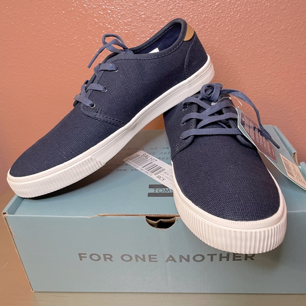 NEW Toms Navy Heritage Canvas Carlos Mens Sneaker | Size 7